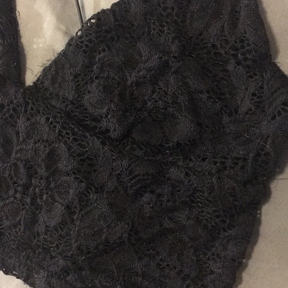 Crop top - Picture 2 of 2